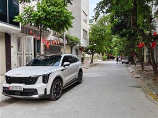 Bán nhà 7tầng thang máy, kinh doanh đường vỉa hè rộng, ngay ngã tư xa la  kiến hưng, hà đông 14tỷ