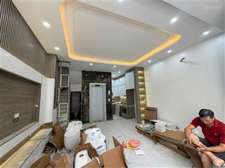 Bán nhà mới thang máy 44m2 x 5t, mỗ lao, sau hồ gươm plaza, hà đông8tỷ hơn.