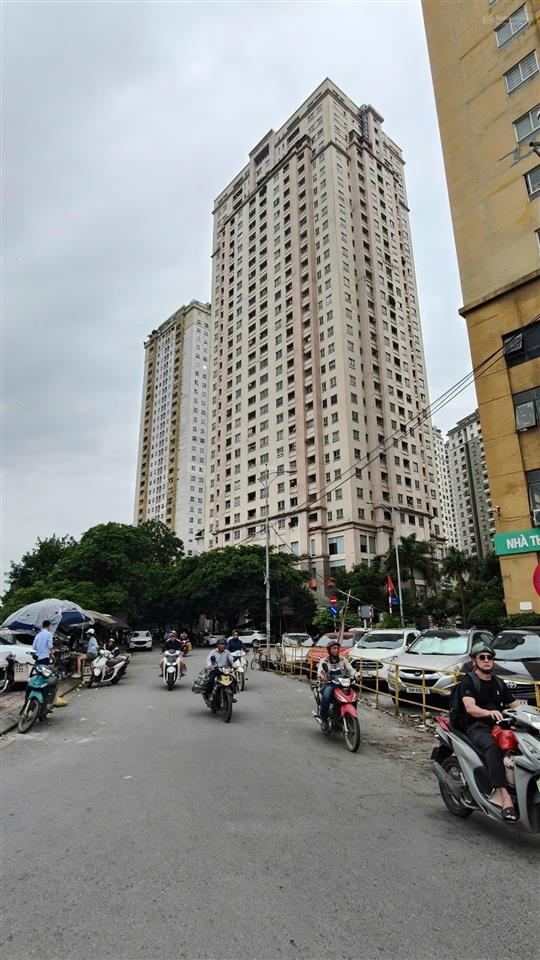 Bán nhà xa la, hà đông  45m2 khu phân lô, hai mặt ngõ, ô tô đỗ cửa, tặng nhà 4 tầng  9 tỷ nhỉnh.