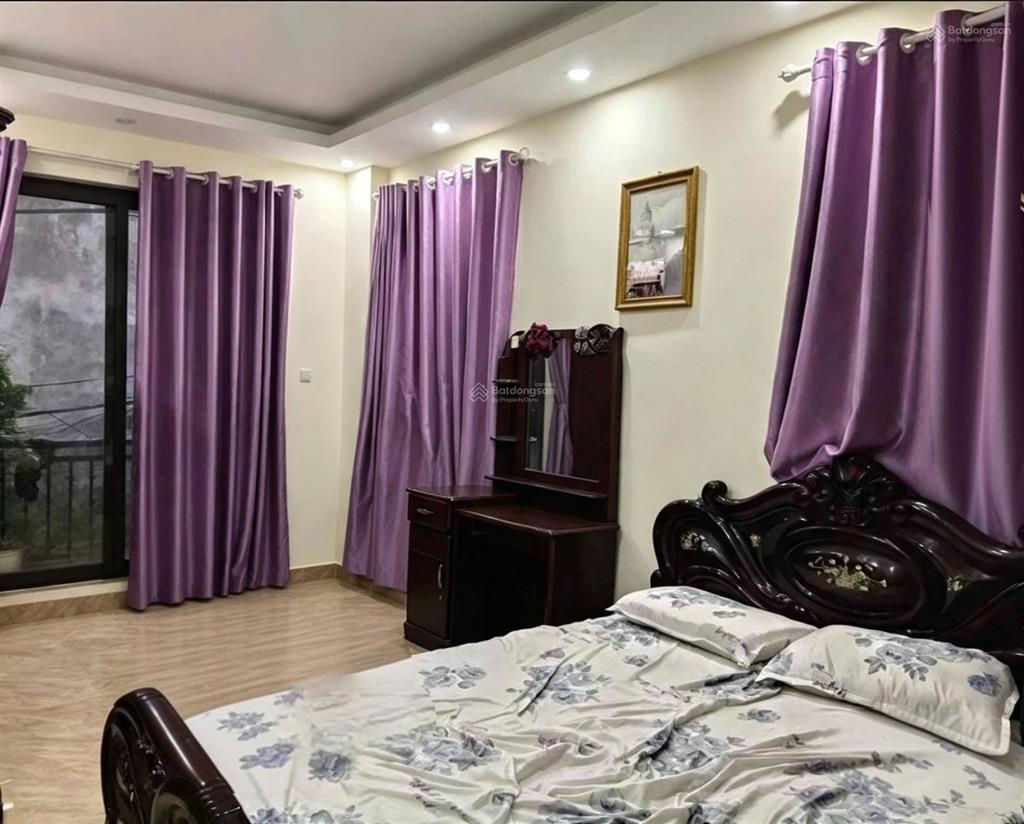 Bán nhà phân lô công an đa sỹ, kiến hưng7tỷ hơn ôtô đỗ cửa, ngõ thông bàn cờ, lô góc 5tầngx34m2.