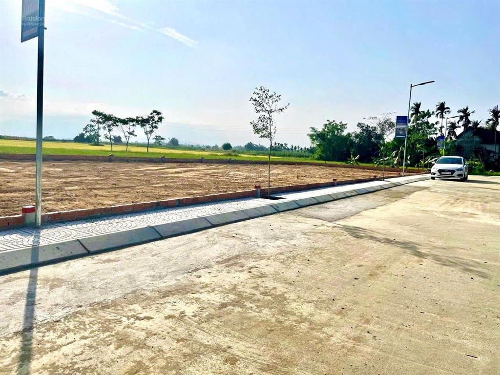 Gần bv vĩnh đức  siêu thị go!  giá siêu hời chỉ 900tr