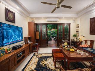 Vạn phúc hà đông35m²4 tầng 8.3 tỷ otô đỗ cửa ô tô tránh 10m nhà 2 thoáng chủ cần bán