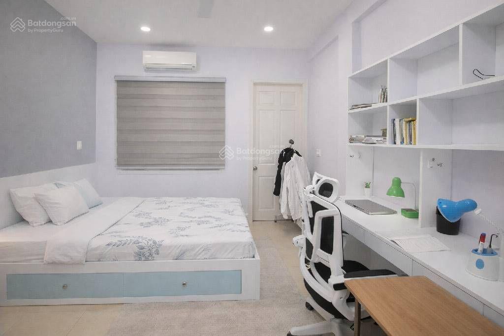 Chị huệ cần bán căn liền kề 50m², 5 tầng, 15.85 tỷ, kđt văn khê, hà đông, nhà đẹp full đồ