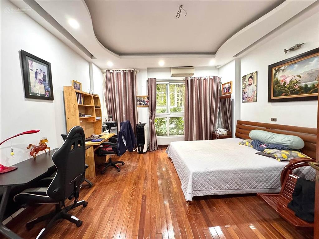 Bán nhà lk trung tâm kđt văn khê hà đông 49m²5 tầng 14.18 tỷ chị thuỷ cần bán gấp