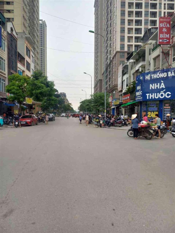 Bán đất  chủ cần bán gấp dịch vụ  văn khê  hà đông50m2  13.6 tỷ