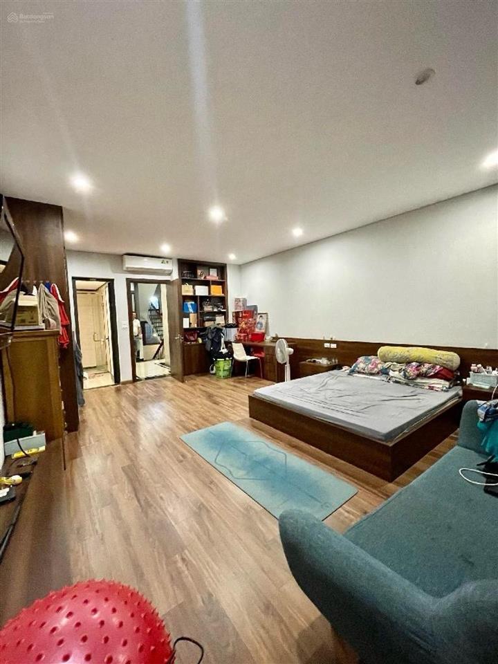 Bán nhà liền kề  83m² 5 tầng thang máy21 tỷ khu đô thị văn khê hà đông