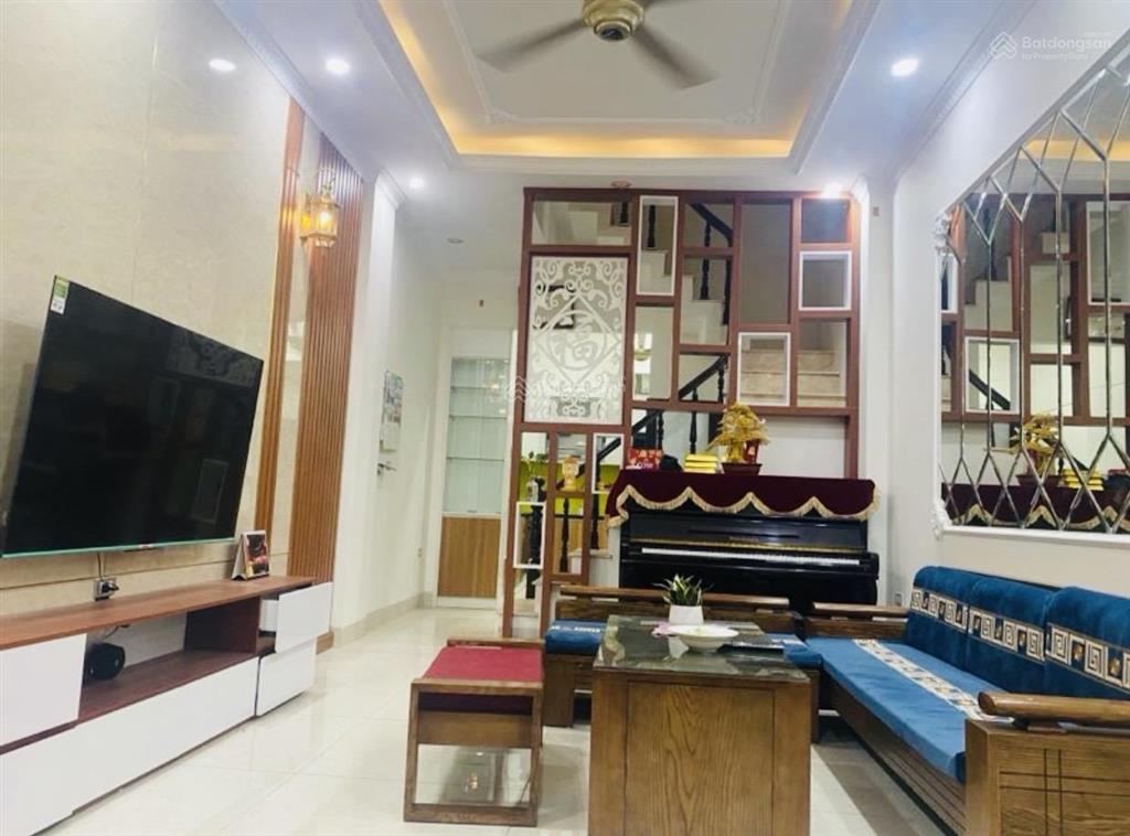 Trung tâm mỗ lao hà đông, 36m2, 5t, 6.3 tỷ nhà đẹp nói không với quy hoạch gần đại học bưu chính