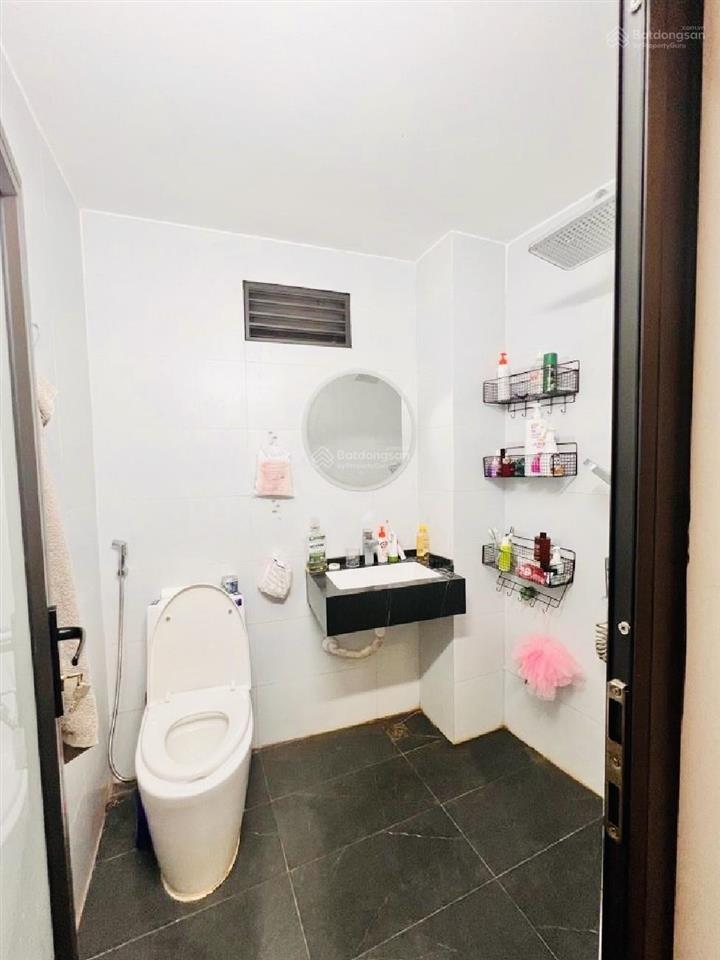 Nhà đẹp chủ cần bán  35m²  7.2 tỷ  trung tâm mỗ lao nguyễn văn lộc hà đông