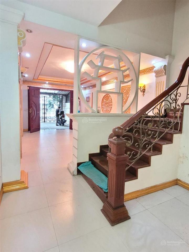 Bán căn liền kề 97m²  5 tầng  24.3 tỷ kđt văn quán hà đông