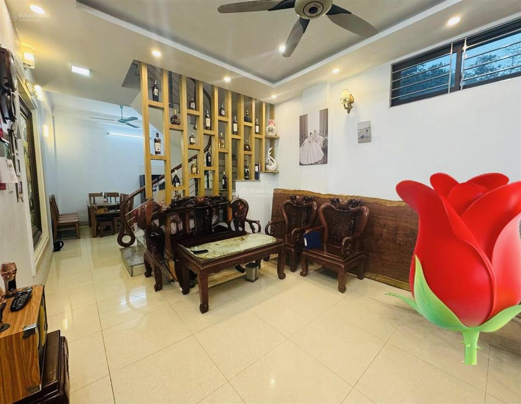 Bán căn  45m2  4 tầng  8.2 tỷ gần đại học kiến trúc hà đông