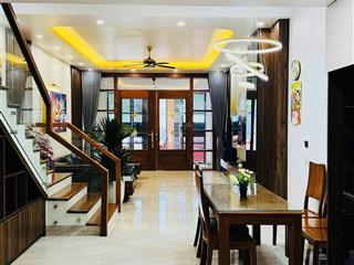 Bán nhanh căn liền kề dv vạn bảo 55m²5 tầng mặt tiền 5m 15.45 tỷ vạn phúc hà đông