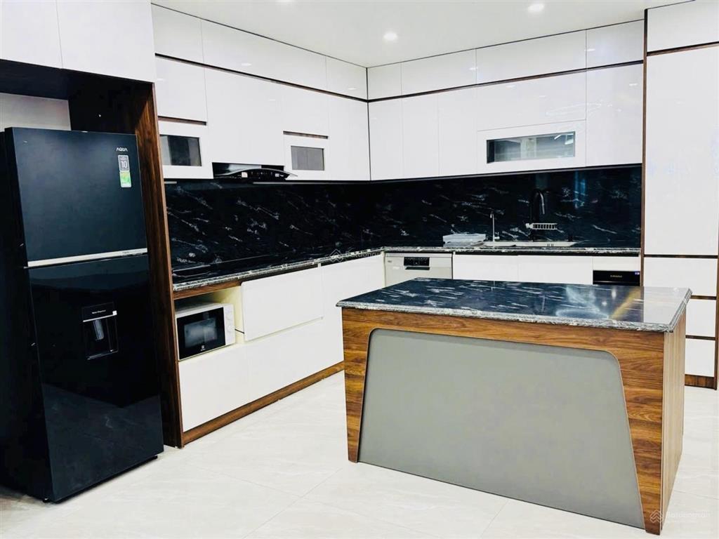 Bán nhanh căn liền kề dv vạn bảo 55m², 5 tầng, mặt tiền 5m, 14,4 tỷ, vạn phúc hà đông