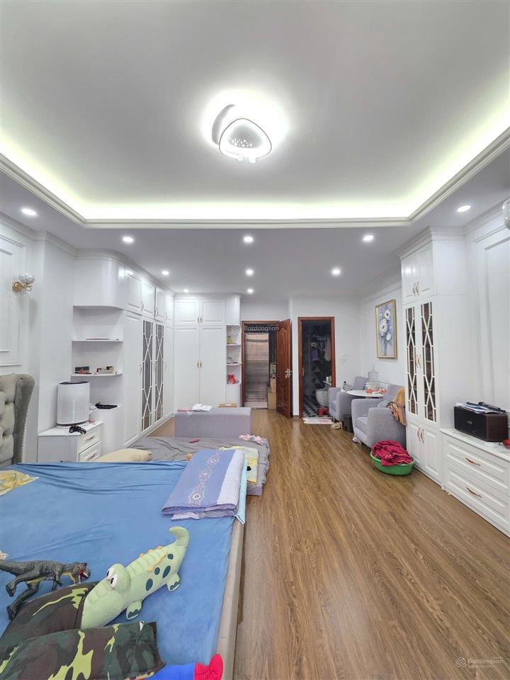 Bán gấp căn liền kề dv, 50m2, 7 tầng thang máy, 17.95 tỷ, vạn phúc, hà đông