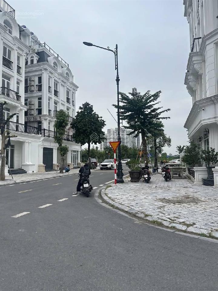 Bán nhà liền kề louis city105m² mt 5m 28.99 tỷ đại mỗ nam từ liêm khu đô thị mở