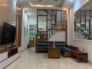 Bán căn 35m2, 5 tầng, 7.98 tỷ, khu pl công an nguyễn khuyến, văn quán, hà đông
