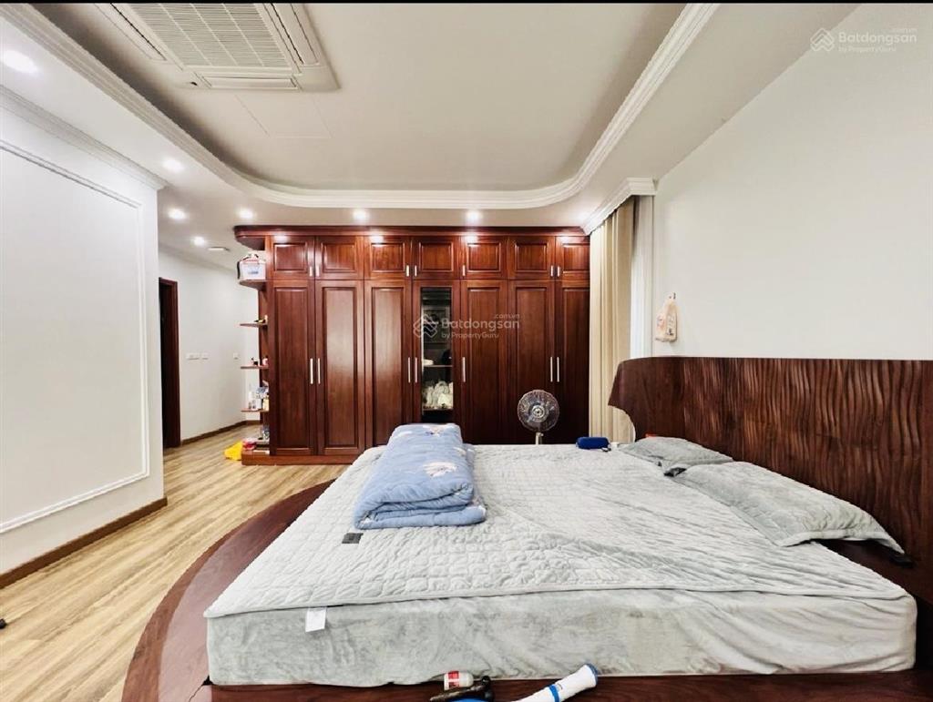 Bán gấp căn  72m2  5t  mt 4.6m  19.99 tỷ lk văn quán  hà đông