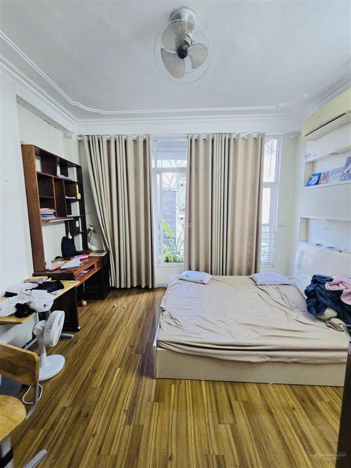 Bán căn 45m2, 6 tầng, mặt tiền 4.2m, mặt đường 24m, 16.3 tỷ liền kề kđt ngô thì nhậm, hà đông