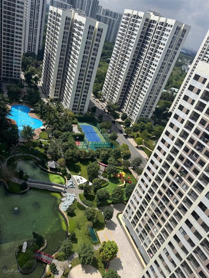 Bán lỗ căn 1pn+ vinhomes grand park diện tích 47m2 giá gốc 2.8ty bán 2.6ty bao hết . 0941 761 ***