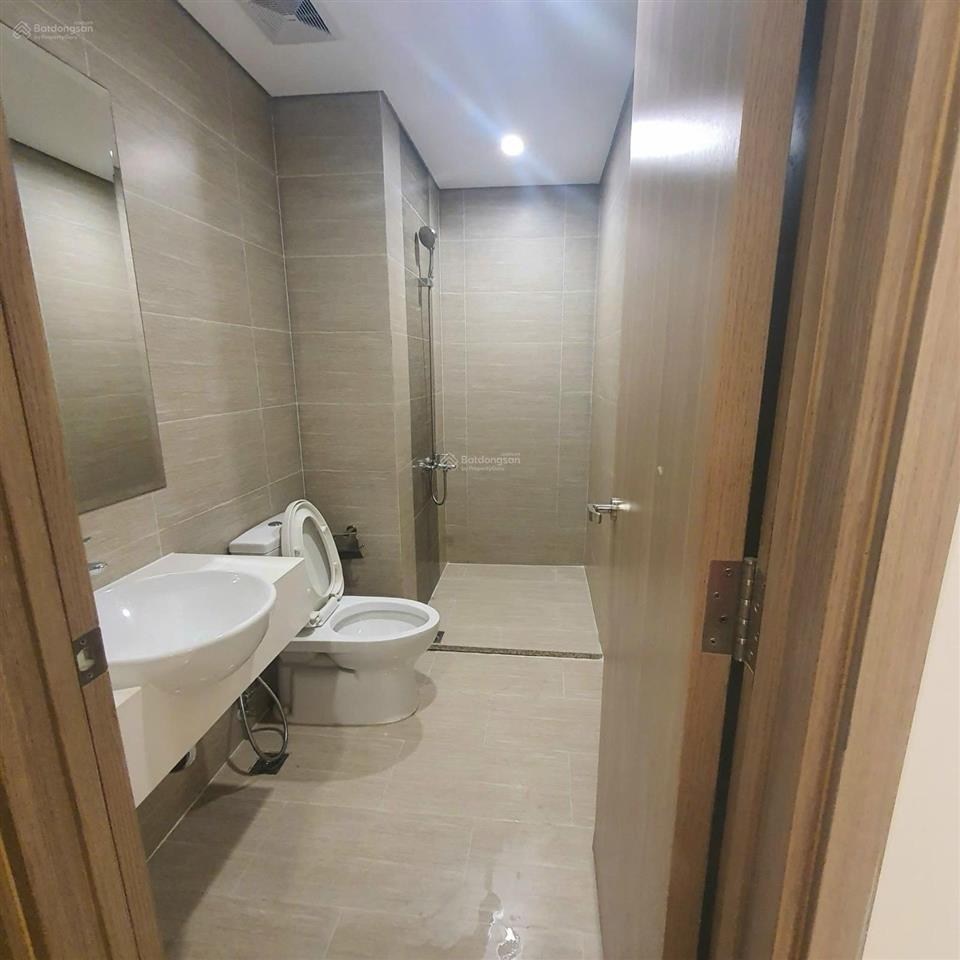 Bán căn 1pn+ rẻ nhất vinhomes grand park, nội thất bếp rèm sổ sẵn giá 2tu 250tr .0941 761 ***