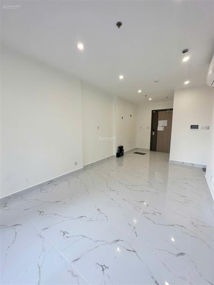 Bán gấp căn 2pn 2wc the beverly solary diện tích 59m2 giá 3.3ty bao thuế phí  xem nhà .0941 761 ***