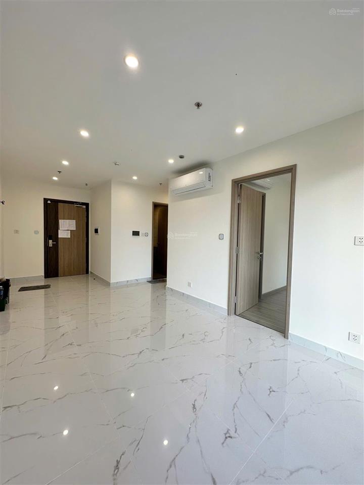 Bán gấp căn 2pn 2wc the beverly solary diện tích 59m2 giá 3.3ty bao thuế phí  xem nhà .0941 761 ***