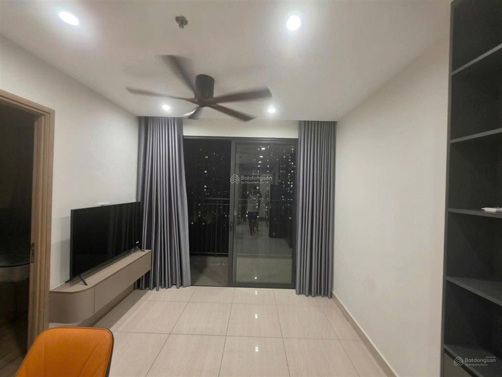 Bán rẻ căn 2pn 2wc origami vinhomes grand park full nội thất sẳn sổ giá 3.2ty .09761515