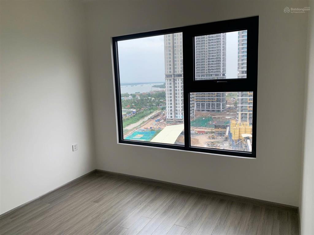 Bán căn 2pn 2wc giá rẻ siêu đẹp tại dự án vinhomes grand park giá 3ty 550tr sẵn sổ công chứng ngay