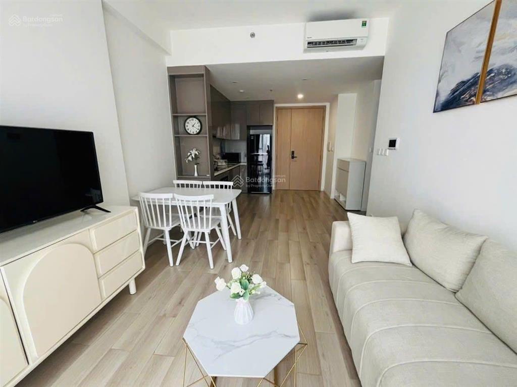 Bán căn 1pn+ masteri centre point 54m2 full nội thất như hình giá 3ty 750tr bao thuế phí