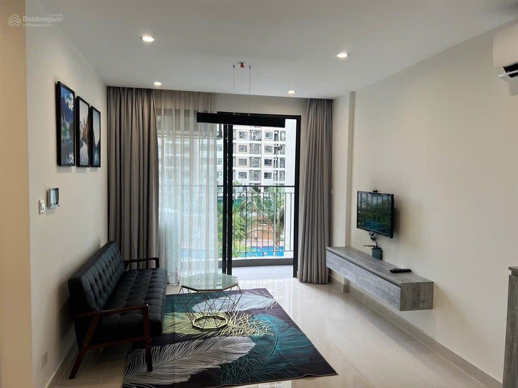 Bán căn 1pn+ the origami view hồ bơi và full nội thất như hình giá bán 2ty 570tr bao thuế phí