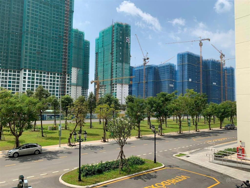 Bán căn 1pn+ 47m2 dự án vinhomes grand park hướng đông nam đả có sổ bán giá 2ty 450tr bao thuế phí