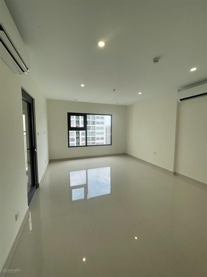 Bán căn studio diện tích lớn 34m2 khu origami vinhomes grand park giá bán 1.8ty bao thuế phí