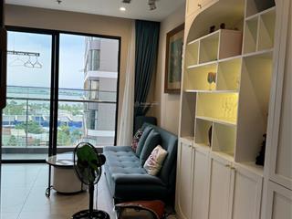 Bán căn 2pn 2wc the beverly căn góc diện tích 79.8m2 full nội thất giá 4,9 tỷ bao thuế phí sang tên