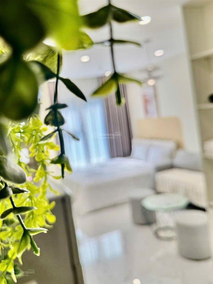 Bán căn studio tòa bs7 vinhomes grand park full nội thất như hình giá 1.9 tỷ bao thuế phí sang tên