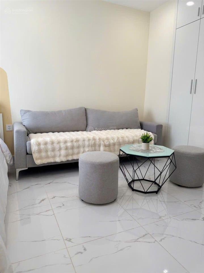 Bán căn studio tòa bs7 vinhomes grand park full nội thất như hình giá 1.9 tỷ bao thuế phí sang tên