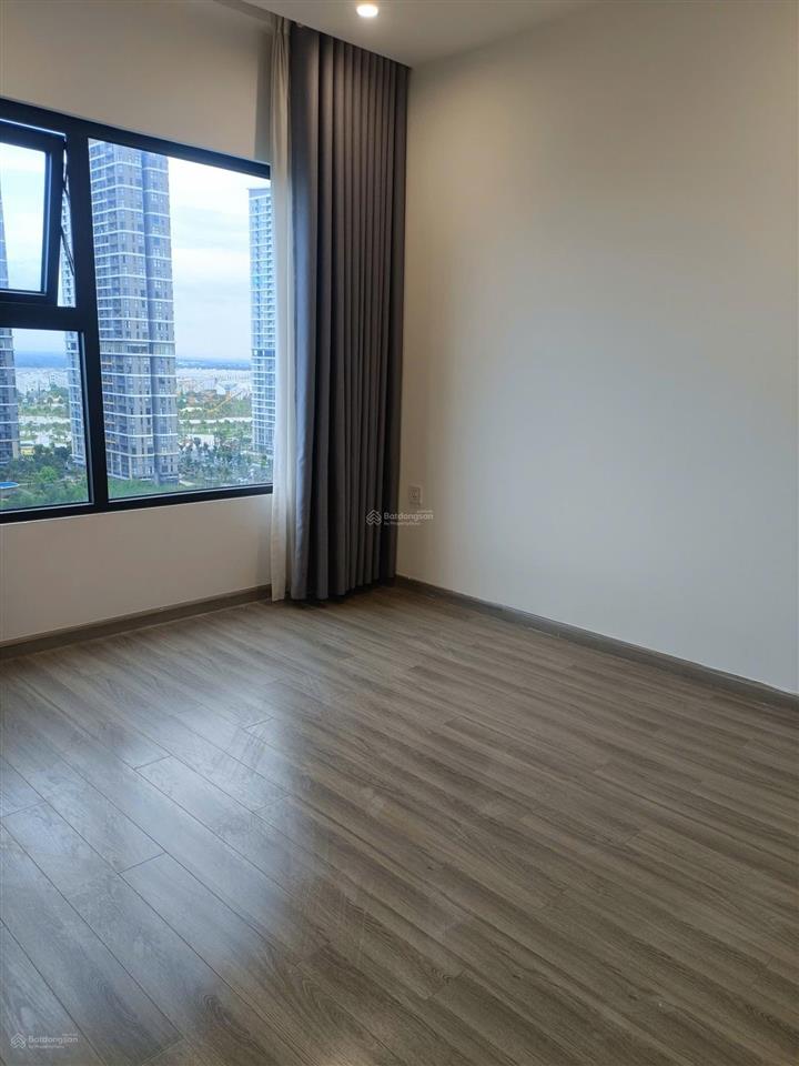 Kẹt ngân hàng bán gấp căn 2pn 2wc the beverly vinhomes grand park diện tích 59m² bán giá 3.2 tỷ