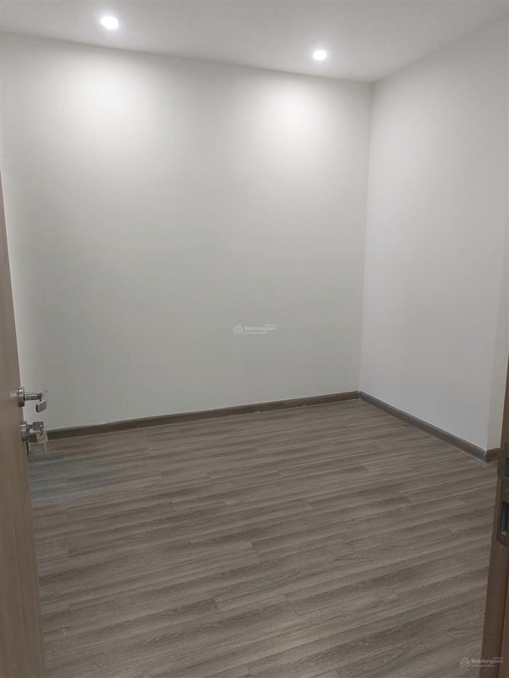 Kẹt ngân hàng bán gấp căn 2pn 2wc the beverly vinhomes grand park diện tích 59m² bán giá 3.2 tỷ