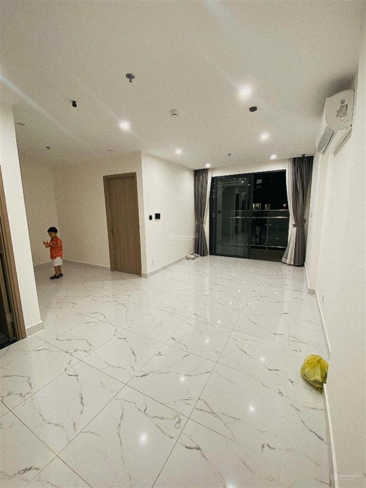 Bán căn 1pn+ sẵn sổ the beverly solari view hồ bơi giá 2.6 tỷ bao thuế phí sang tên .0941 761 ***