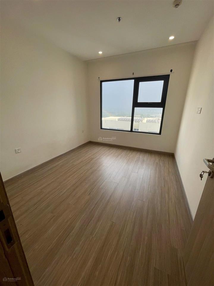 Giá hời vinhomes grand park, bán căn 1pn+ hướng đông nam diện tích 47m2 giá bán 2.1ty bao thuế phí