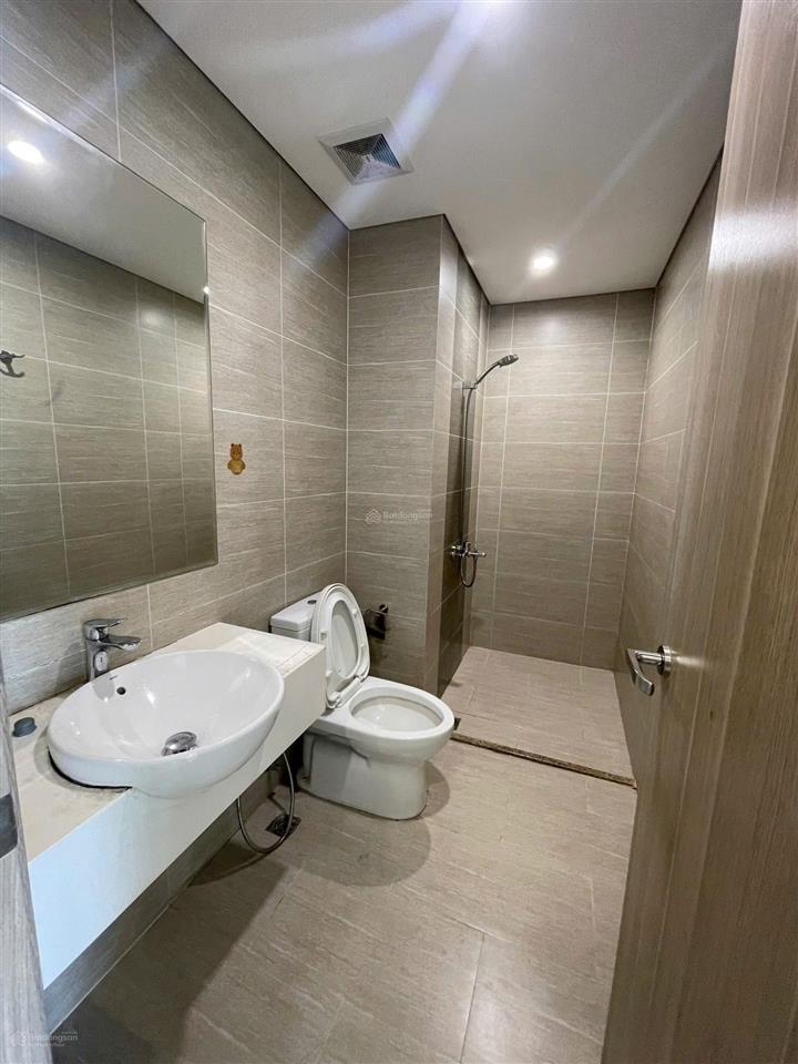 Giá hời vinhomes grand park, bán căn 1pn+ hướng đông nam diện tích 47m2 giá bán 2.1ty bao thuế phí