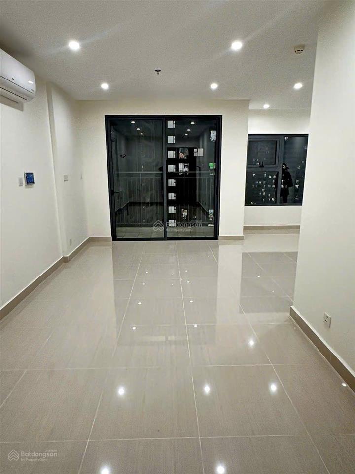 Bán căn 2pn+ vinhomes grand park diện tích 69m2 sẵn sổ công chứng ngay giá 3,1 tỷ bao thuế phí