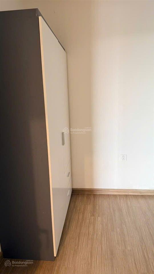 Bán căn 2pn vinhomes grand park diện tích 67m2 hướng đông nam giá 2.8 tỷ bao thuế phí đã có sổ hồng