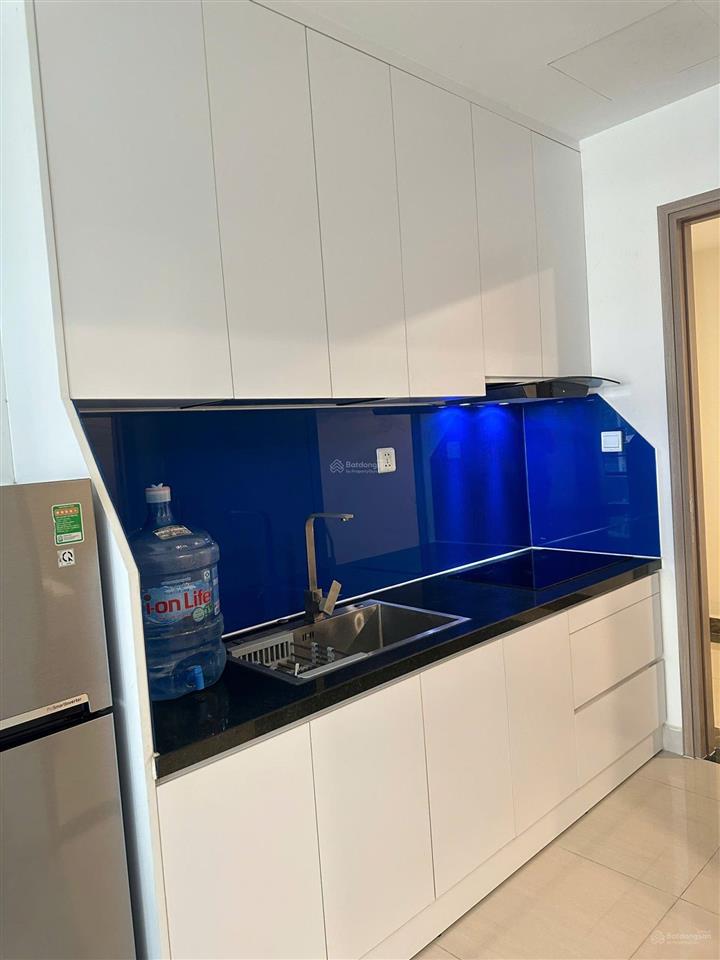 Bán căn studio dự án vinhomes grand park giá 1,5 tỷ bao thuế full nội thất .0941 761 ***