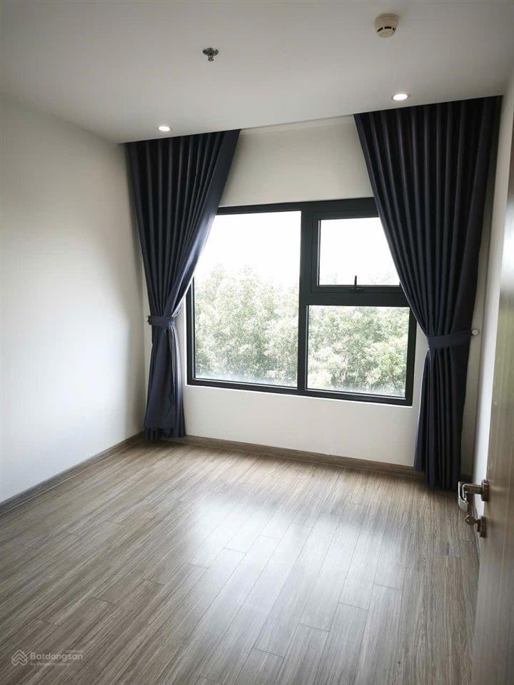 Bán gấp căn 3pn vinhomes grand park diện tích 81m2 sẵn sổ công chứng ngay giá 3.5ty bao thuế phí