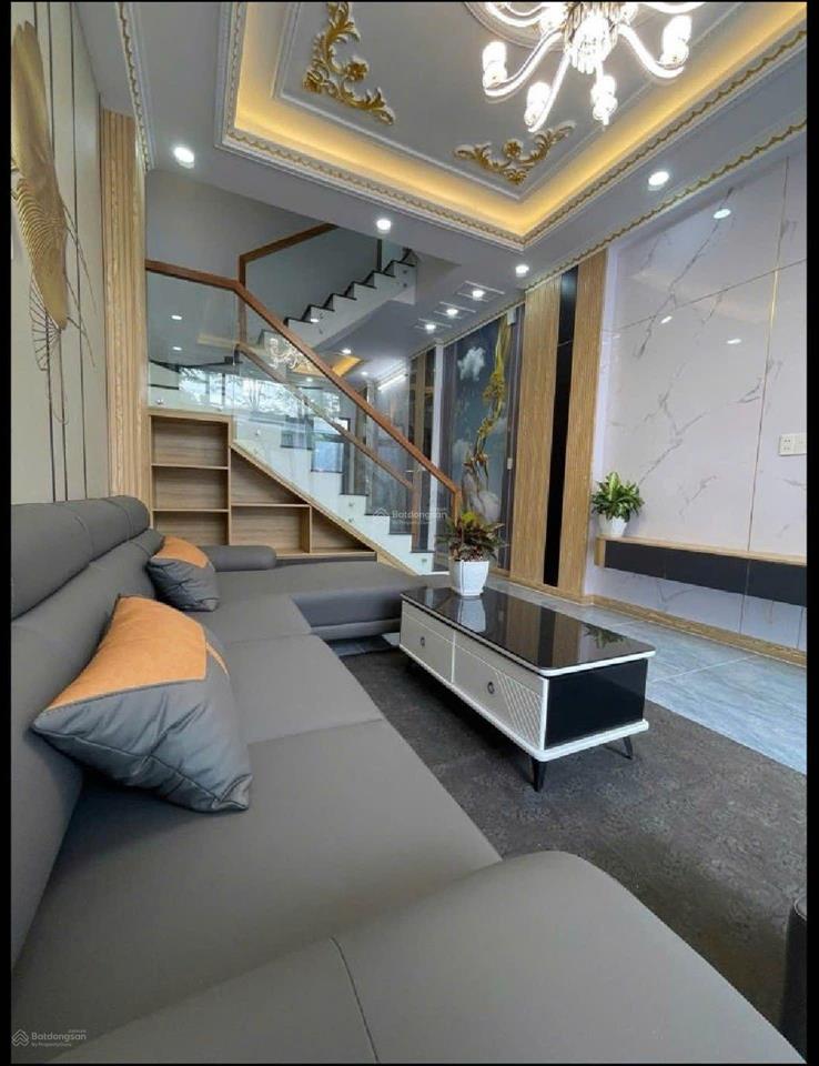 Bán nhà ngay đường lò lu phường long phước diện tích đất 66.7m2 dt sử dụng 166m2 giá 7ty bao thuế
