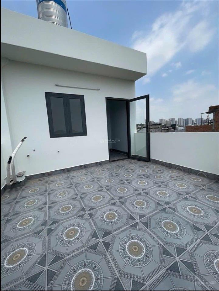 Bán nhà ngay đường lò lu phường long phước diện tích đất 66.7m2 dt sử dụng 166m2 giá 7ty bao thuế