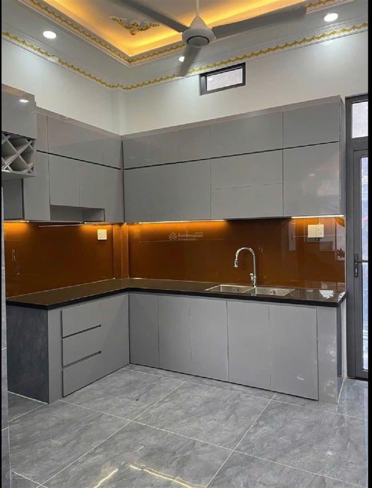 Bán nhà ngay đường lò lu phường long phước diện tích đất 66.7m2 dt sử dụng 166m2 giá 7ty bao thuế