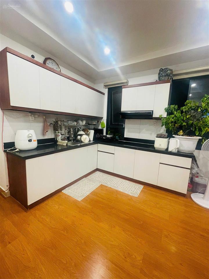 Chuyển nơi ở bán gấp căn 2pn sổ hồng sẵn quận 2