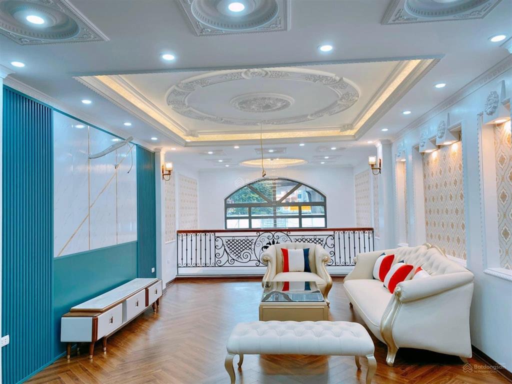 Mặt phố 2 mặt thoáng 59m giáp 2 phố lớn nghĩa tân, nguyễn phong sắc hơn 500/m2