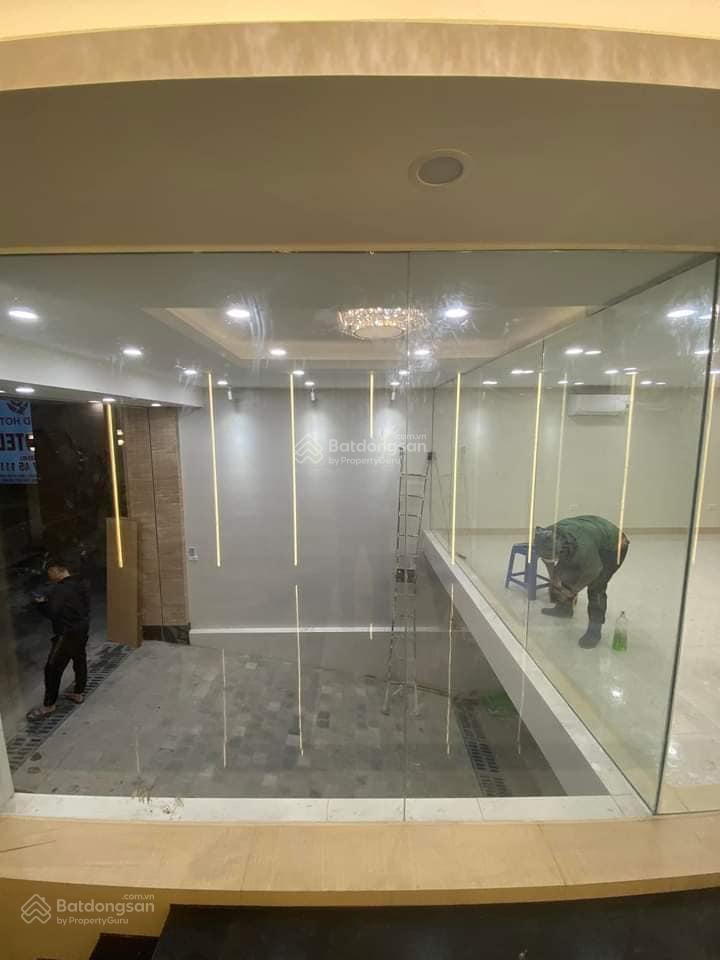 Chính chủ bán nhà đầu ngõ 165 cầu giấy  cực hiếm  vị trí đắc địa, ngay phố 43m chỉ 9.7 tỷ