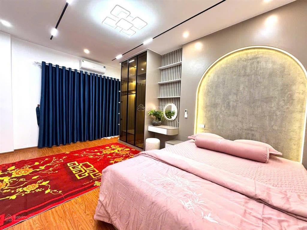 Bán nhà nguyễn khánh toàn 50m, ô tô kinh doanh ngay phố